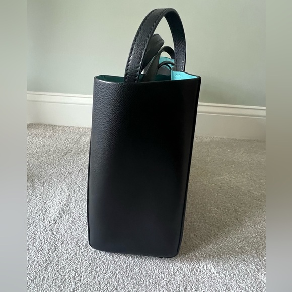 Tiffany Tote- never used excellent condition - Picture 5 of 9